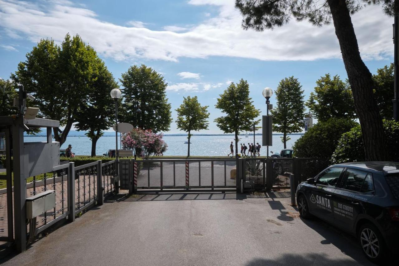 Appartamento Floriana Desenzano del Garda Eksteriør bilde